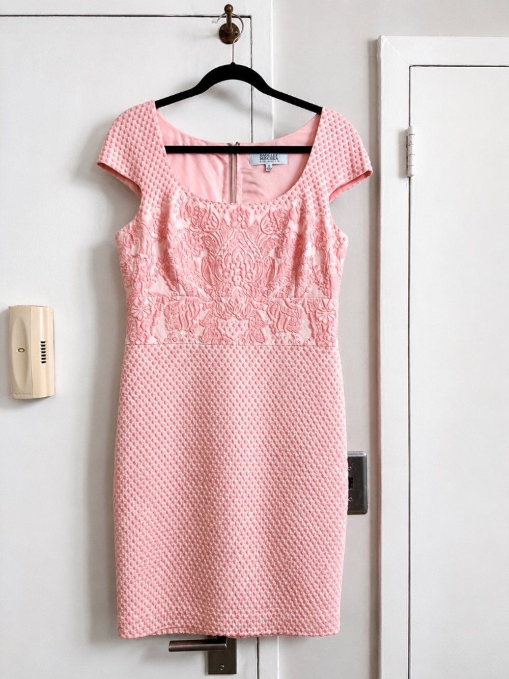 Badgley Mischka Collection pink sheath dress, floral jacquard, cap sleeves, sz12